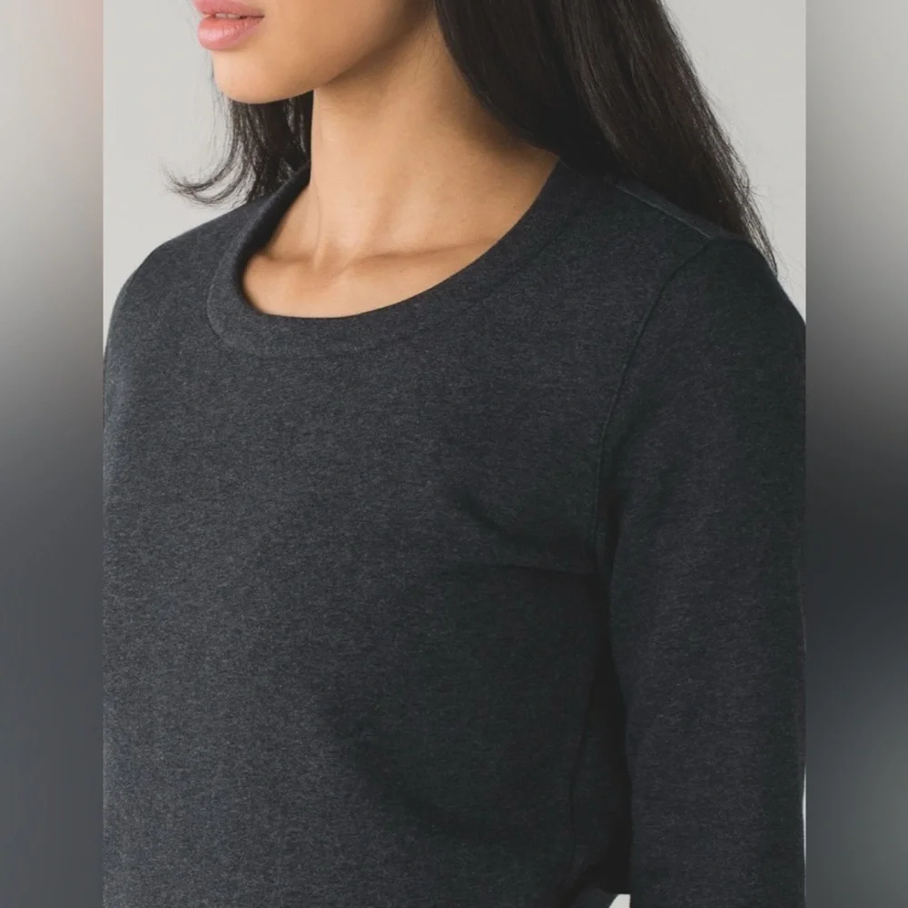 Lululemon & go Endeavor Cut Out Long Sleeve Sweater Pullover